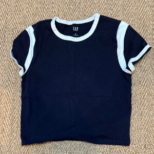 GAP women’s navy Short-Sleeve Contrast Trim Tee